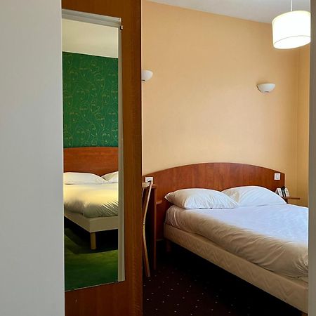 Logis Saint Louis Otel La Suze-sur-Sarthe Dış mekan fotoğraf