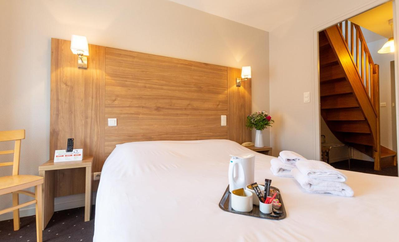 Logis Saint Louis Otel La Suze-sur-Sarthe Dış mekan fotoğraf