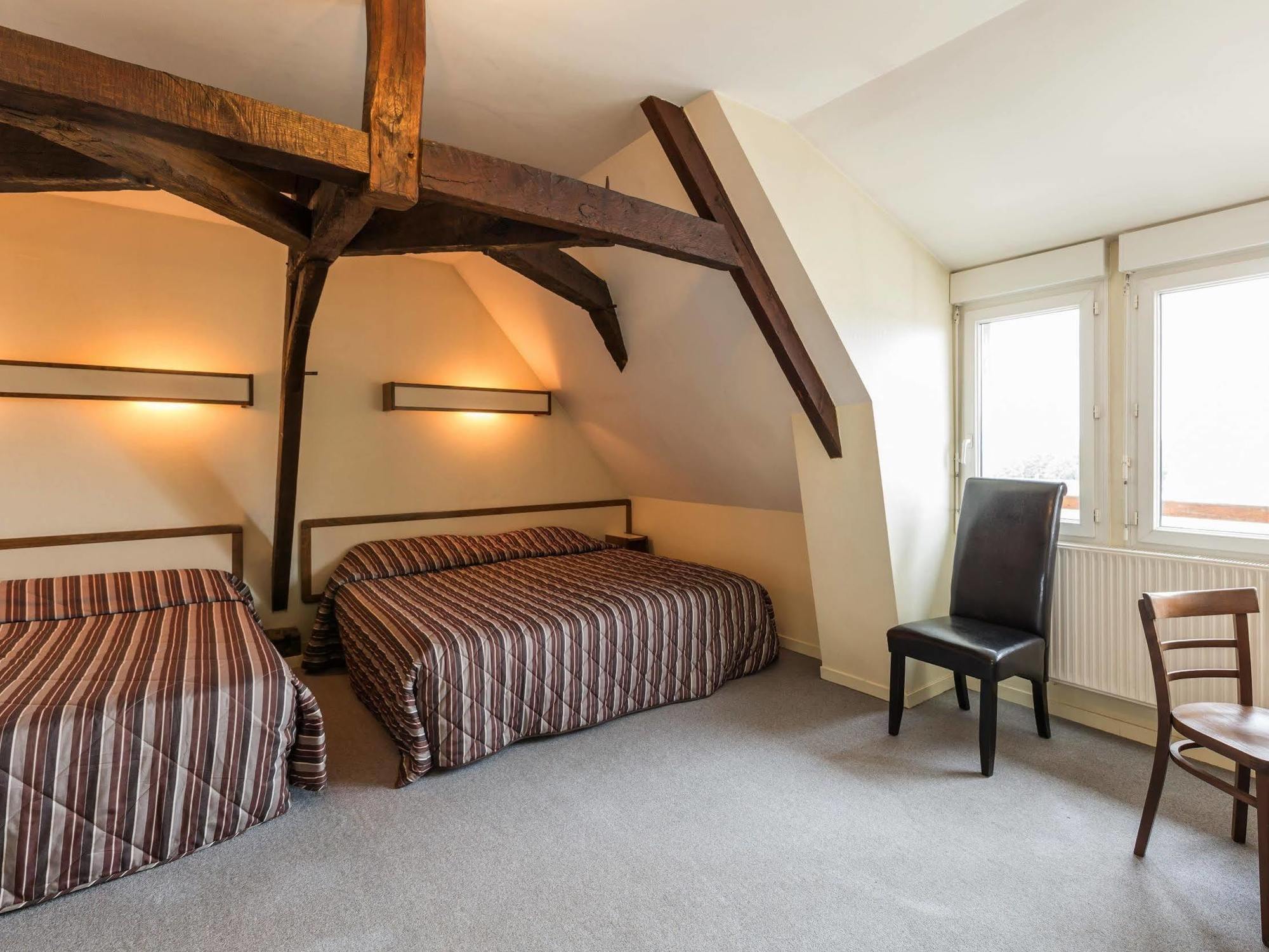 Logis Saint Louis Otel La Suze-sur-Sarthe Dış mekan fotoğraf
