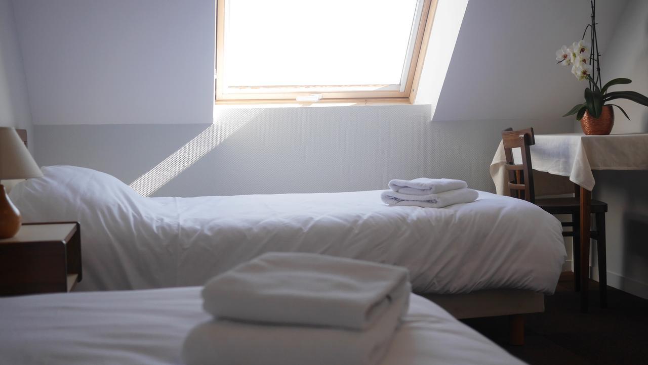 Logis Saint Louis Otel La Suze-sur-Sarthe Dış mekan fotoğraf